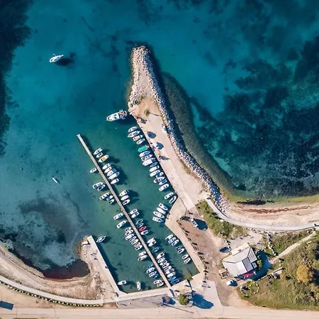 Wonderful Gracia Patricia With Private Pool Svetvinčenat