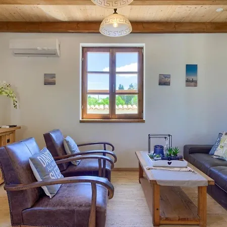 Wonderful Gracia Patricia With Private Pool *