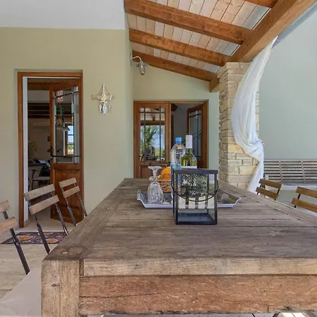 Wonderful Gracia Patricia With Private Pool Villa *