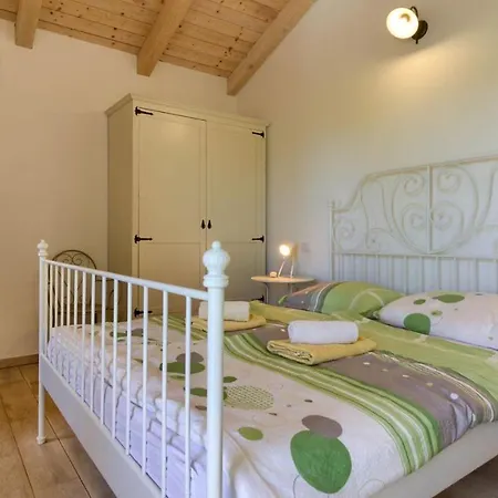 Wonderful Gracia Patricia With Private Pool