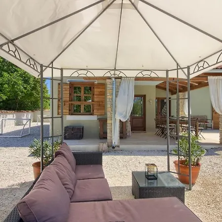 Wonderful Gracia Patricia With Private Pool By Wiibuk *